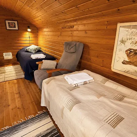 Old School House Tahko 6km, Sauna, Avanto In Winter, In Summer 쿠오피오